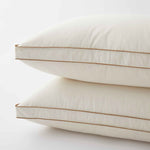 Engineered to deliver superior sleep comfort and an elevated loft, this comfortable pillow is thoughtfully designed to ensure optimal spinal alignment and offers plenty of neck support. It is an ideal pillow choice for side sleepers, effectively reducing pressure points to enhance comfort during sleep.